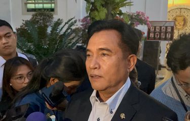 Menteri Koordinator (Menko) bidang Hukum, HAM, Imigrasi dan Pemasyarakat RI Yusril Ihza Mahendra di Kompleks Istana, Jakarta, Kamis (4/9/2025).