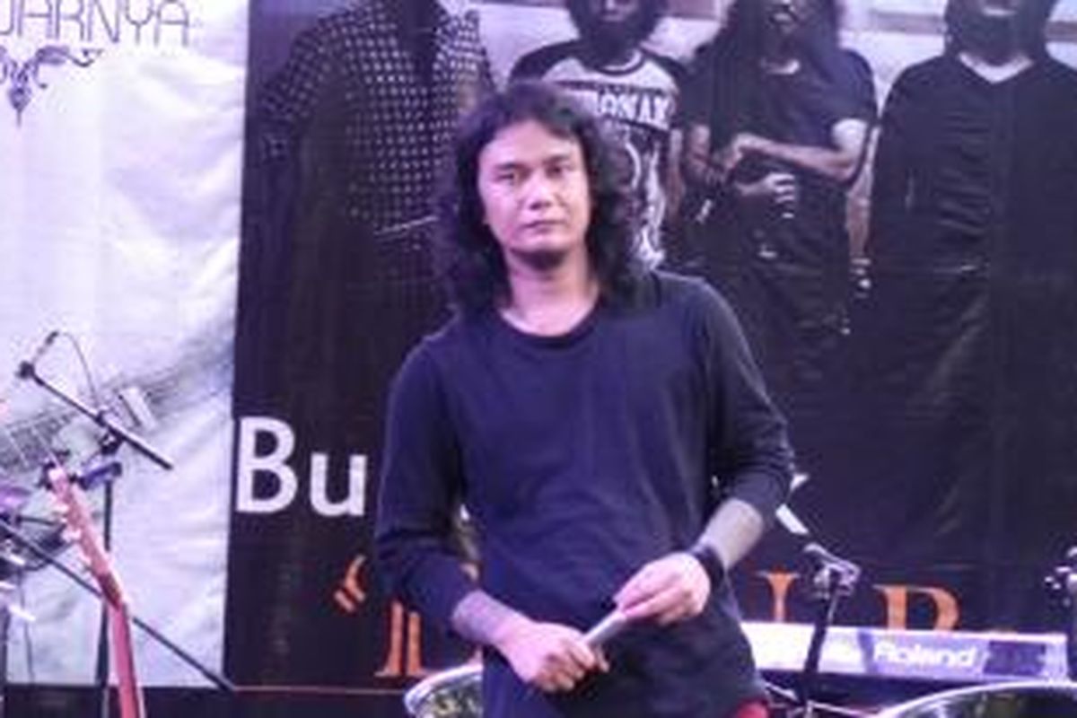 Penyanyi Budi Cilok