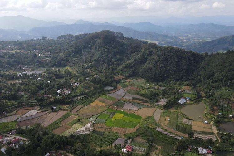 Ilustrasi Desa Wisata Tabek Patah dari ketinggian.