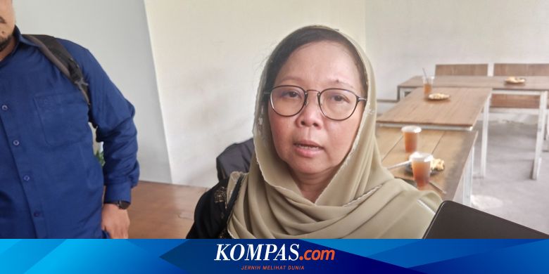 Alissa Wahid Kunjungi Rumah Iko Juliant, Mahasiswa Unnes yang Meninggal Usai Demo