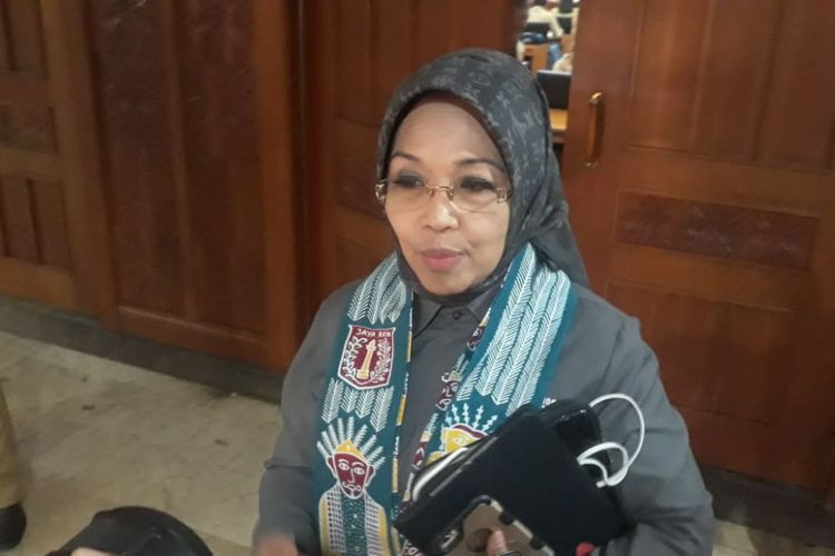 Wakil Ketua INAPGOC Sylviana Murni setelah menghadiri rapat di Kantor Wali Kota Jakarta Utara, Senin (17/9/2018).