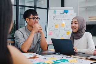 Hanya 25 Persen Mahasiswa Indonesia yang Bekerja Sesuai Jurusan Kuliah