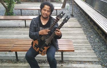 Gitaris I Wayan Balawan di Komunitas Salihara, Pasar Minggu, Jakarta Selatan, Selasa (4/8/2015)