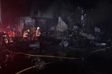 Pukul 18.10, Kebakaran Gudang di Kampung Bandan Telah Dipadamkan