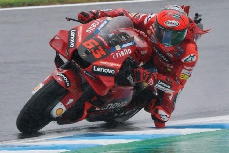 Pebalap Ducati Francesco Bagnaia saat beraksi dalam rangkaian MotoGP Jepang 2022 di Sirkuit Motegi, 23-25 September 2022. Terkini, Francesco Bagnaia menempati urutan kedua dalam hasil FP2 MotoGP Malaysia di Sirkuit Sepang, Jumat (21/10/2022)