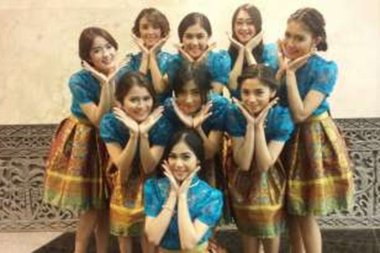 Cherrybelle menjadi penampil dalam pergelaran Suara Indonesia, yang diadakan oleh Kompas TV di Jakarta Convention Center, Kamis (28/1/2016) malam. 