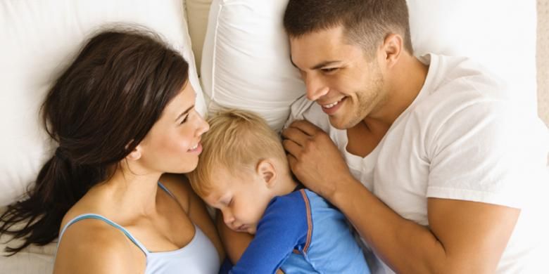 5 Perubahan Signifikan Suami Istri Setelah Kehadiran Anak Halaman All Kompas Com