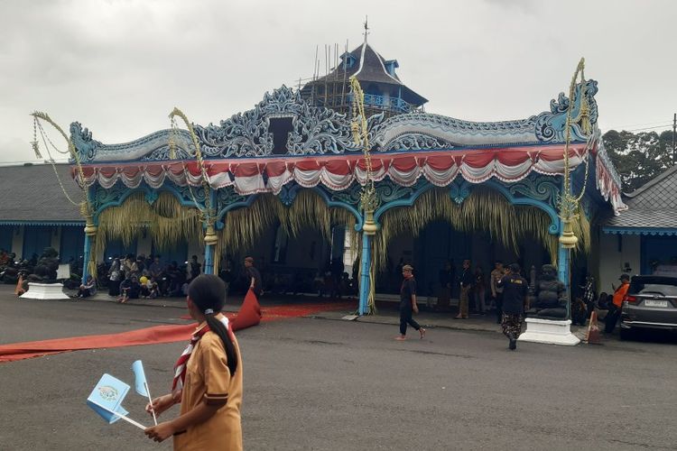 Revitalisasi Keraton Surakarta, Menbud Fadli Zon Targetkan Jadi Living Heritage