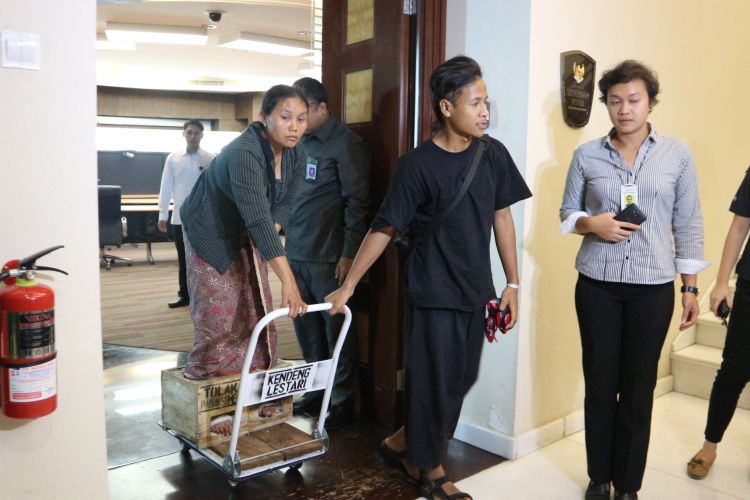 Petani kendeng diterima di Kantor Staf Kepresidenan, Jakarta, Senin (20/3/2017).