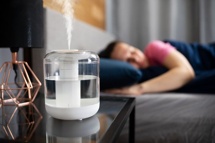 Ilustrasi humidifier di kamar tidur.