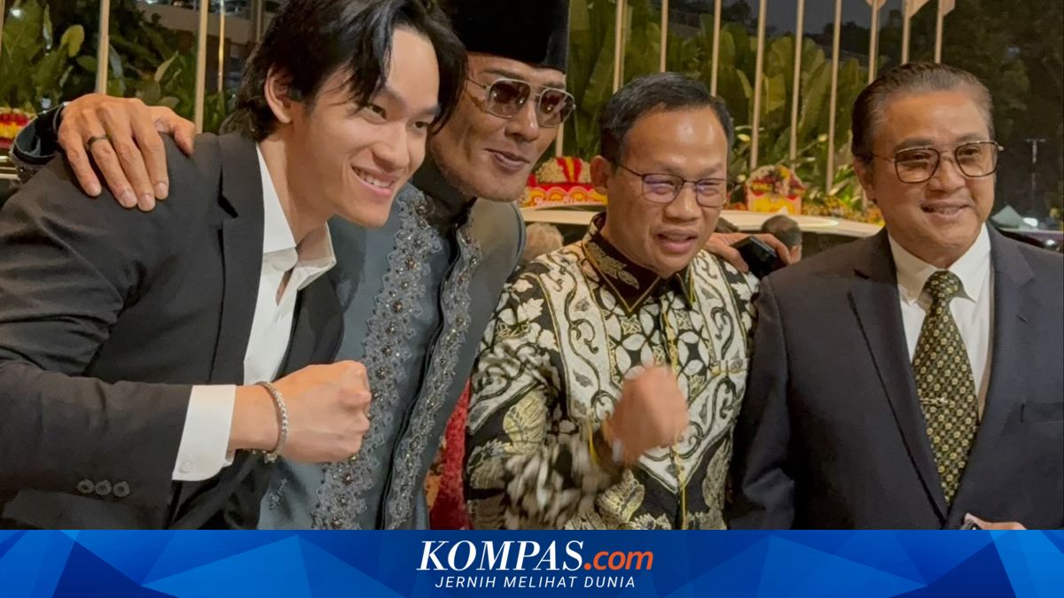 Prabowo and Jokowi Serve as Witnesses at Wedding of Presidential Secretary Rizky Irmansyah