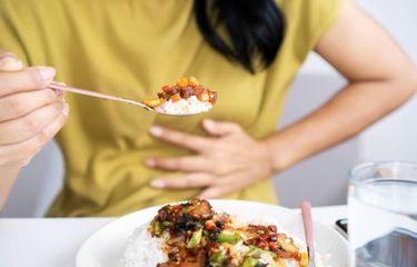 faktor yang meningkatkan risiko asam lambung.