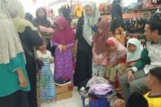 Kisah Belasan Anak Yatim Diajak Beli Baju Lebaran ke Mal, Menangis hingga Bingung Memilih