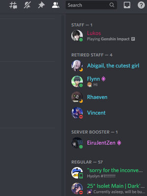 Contoh pemberian role di Discord.