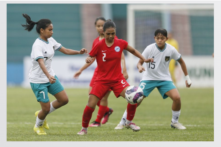 Tangkapan layar laman resmi AFC yang memuat momen laga timnas wanita U20 Indonesia vs Singapura dalam rangkaian matchday terakhir fase grup Kualifikasi Piala Asia Wanita U20 2024 di Stadion Viet Tri, Vietnam, pada Sabtu (11/3/2023) sore WIB.