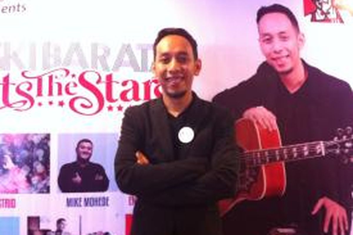 Pongki Barata meluncurkan album solo keduanya, Pongki Barata Meets The Stars, di KFC Tugu Tani, Jakarta Pusat, Rabu (20/8/2014).