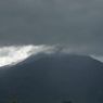 Gunung Lewotobi 5 Kali Keluarkan Awan Panas Guguran Hari Ini, Jarak Luncur 2 Km