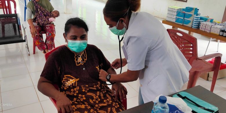 Corsec Legal & External Manager PT  Gag Nikel Mustajir mengatakan dalam rilisnya, Senin (7/3/2022), salah satu bagian dari Program Pemberdayaan Masyarakat (PPM) dalam rangka hari ulang tahun (HUT) ke-24 adalah pengobatan massal dan vaksinasi Covid-19 bekerja sama dengan Dinas Kesehatan Kabupaten Raja Ampat di Kampung Gag Distrik Waigeo Barat Kepulauan. 
