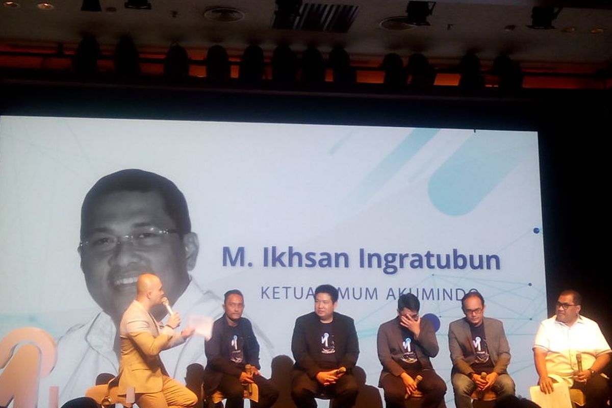 Ketua Asosiasi UMKM Indonesia (Akumindo), M. Ikhsan Ingratubun memberikan penjelaskan terkait UMKM Indonesia di Plaza Senayan, Senin (22/4/2019).