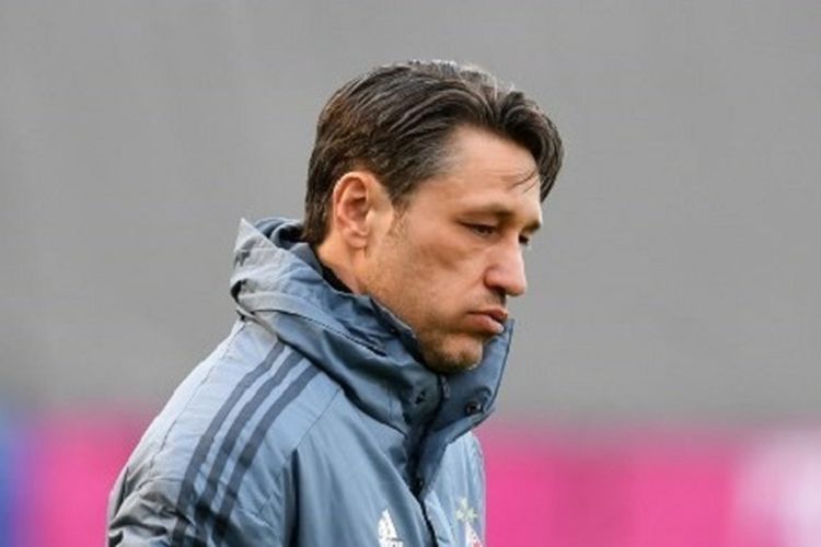 Niko Kovac memimpin latihan timnya di Saebener Strasse, 12 Maret 2019, jelang laga Bayern Muenchen versus Liverpool. Bayern Muenchen pecat Niko Kovac usai kalah telak dari Eintracht Frankfurt. 