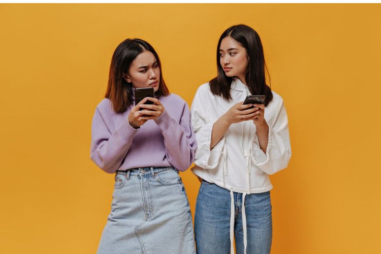 Tekanan Media Sosial pada Anak Perempuan, Psikolog Ungkap Penyebab dan Dampaknya
