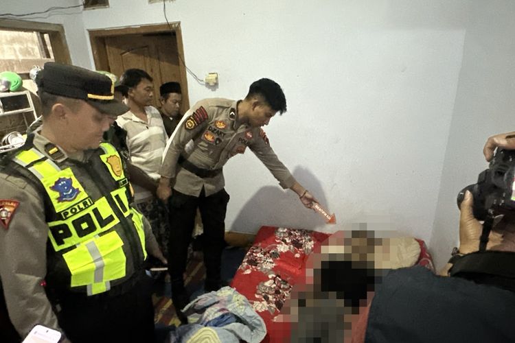 Warga Watumalang Ditemukan Meninggal di Rumah, Polisi dan Tim Inafis Turun Tangan