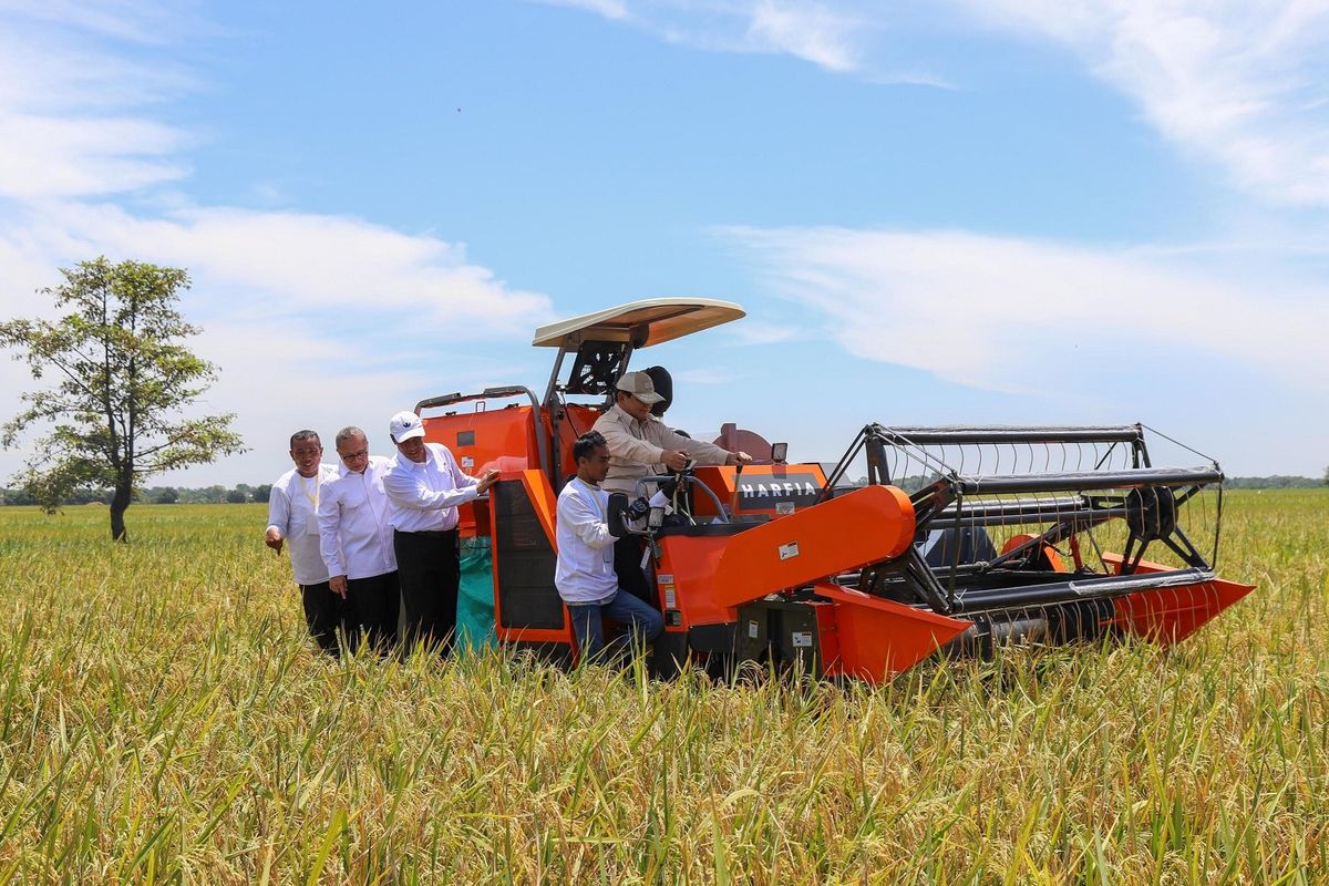 Presiden Prabowo Subianto dan Menteri Pertanian (Mentan) Andi Amran Sulaiman dalam sebuah kesempatan.