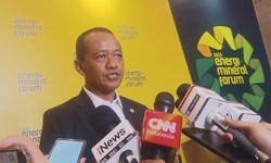 Cari Kerjaan Susah? Bahlil: Lapangan Kerja Ada, tapi Sudah Siap Belum SDM-nya?