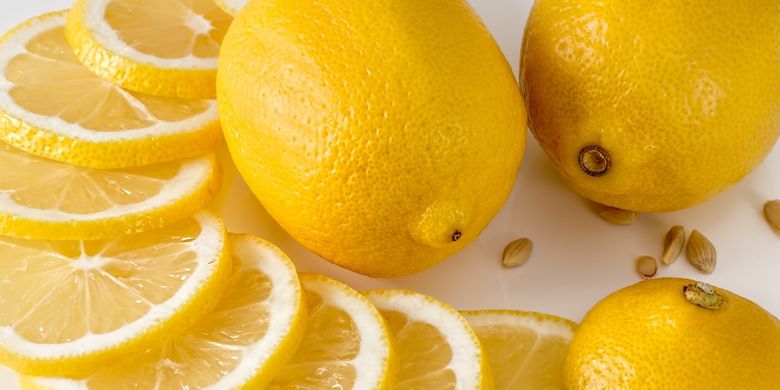 Air Lemon Untuk Mengatasi Maag Benar Manjur Atau Bahaya
