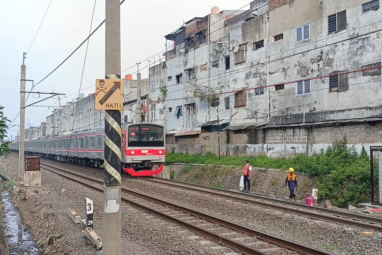 Kabel Persinyalan Dirusak di Stasiun Bekasi, 10 Perjalanan KRL Sempat Terganggu