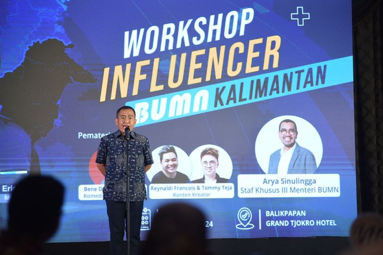 Corporate Secretary Pertamina Brahmantya S. Poerwadi memberikan sambutan pembuka diacara Workshop Influencer BUMN Kalimantan, pada senin (26/2) di Hotel Grand Tjokro.