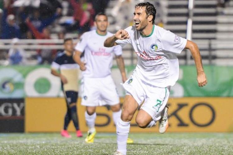 Striker New York Cosmos, Raul Gonzalez.