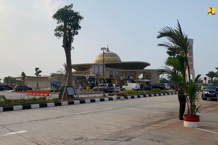 Ilustrasi rest area jalan tol di Indonesia.