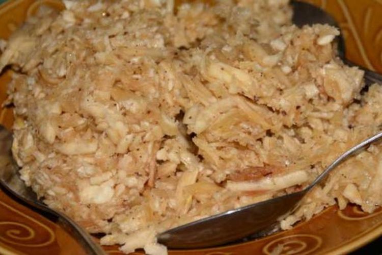 Jojong Dao, makanan khas di Manggarai Timur, NTT, yang terbuat dari ubi kayu.