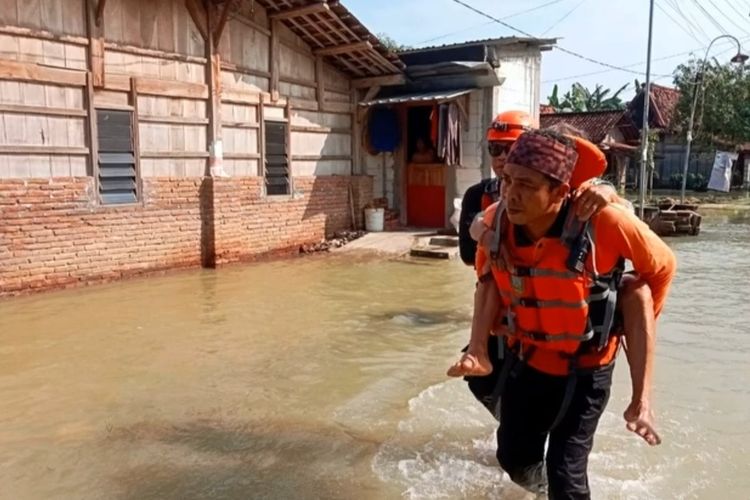 Keluar dari Zona Hitam, Kisah Mantan Kontraktor Temukan Ketenangan Batin di Dunia Relawan