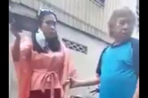 Video Viral Wanita Lempar Al Quran di Makassar, Polisi: Pelaku Sudah Diamankan