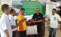 Kemenpar Ajak Warga Sekitar Danau Toba Tingkatkan Layanan Pariwisata