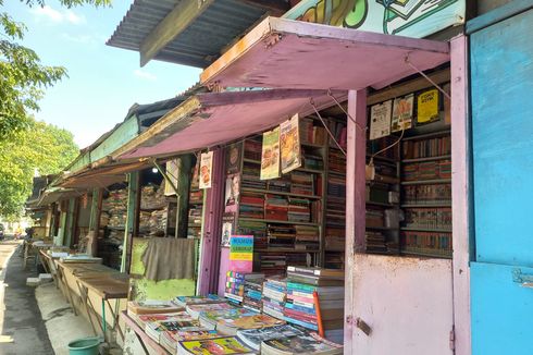 Kios Buku Legendaris di Stadion Undip Semarang, Mencoba Bertahan di Era Serba Digital