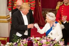 Dijamu Makan Malam Kerajaan yang Mewah, Trump Puji Ratu Elizabeth II