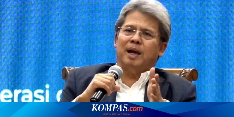 Berhentikan dan Ganti 5 Hakim MK