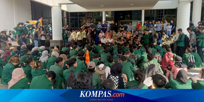 Jangan Sampai Problemnya di Pemerintah Dialihkan ke Kampus
