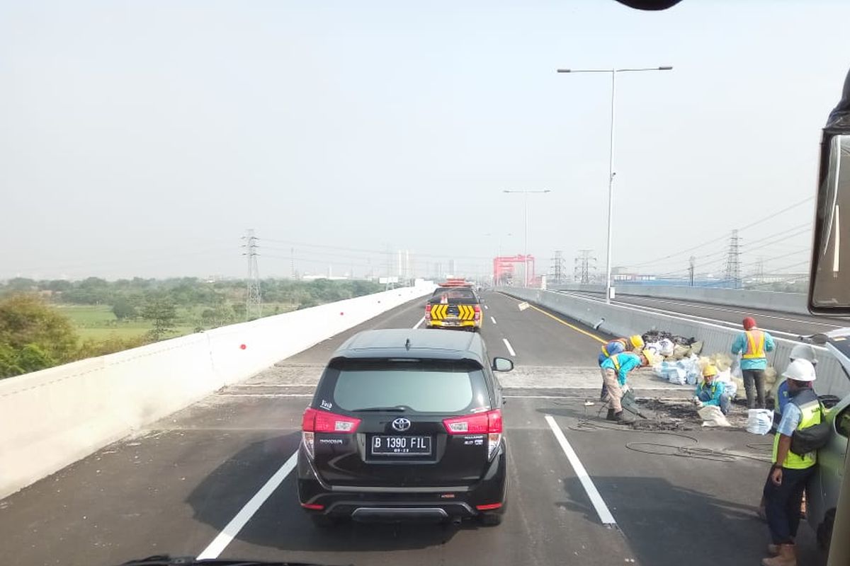 Kondisi Jalan Tol Layang Jakarta-Cikampek, Rabu (4/12/2019)