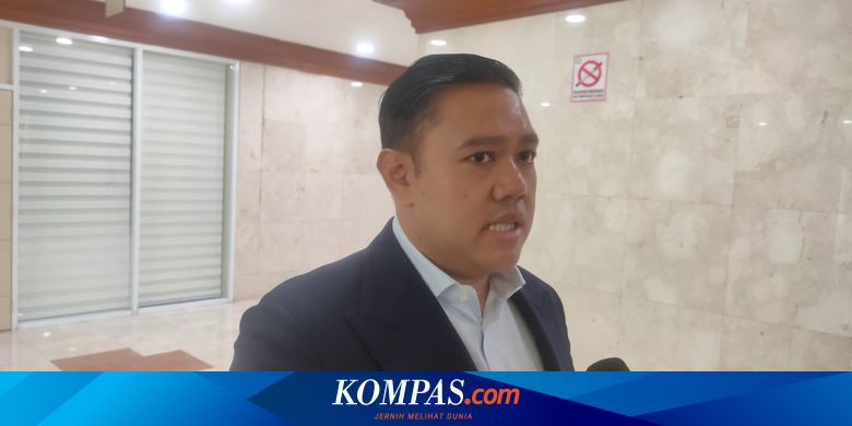 Soekarwo Disebut Kembali ke Golkar karena Keinginan Sendiri