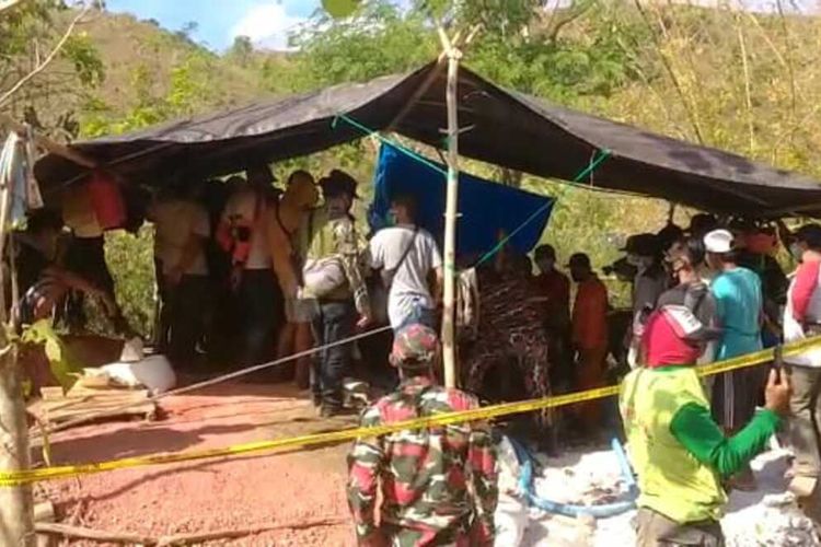 Polisi Tutup Lokasi Tambang Emas Ilegal yang Tewaskan 4 Penambang di Sumbawa, NTB.