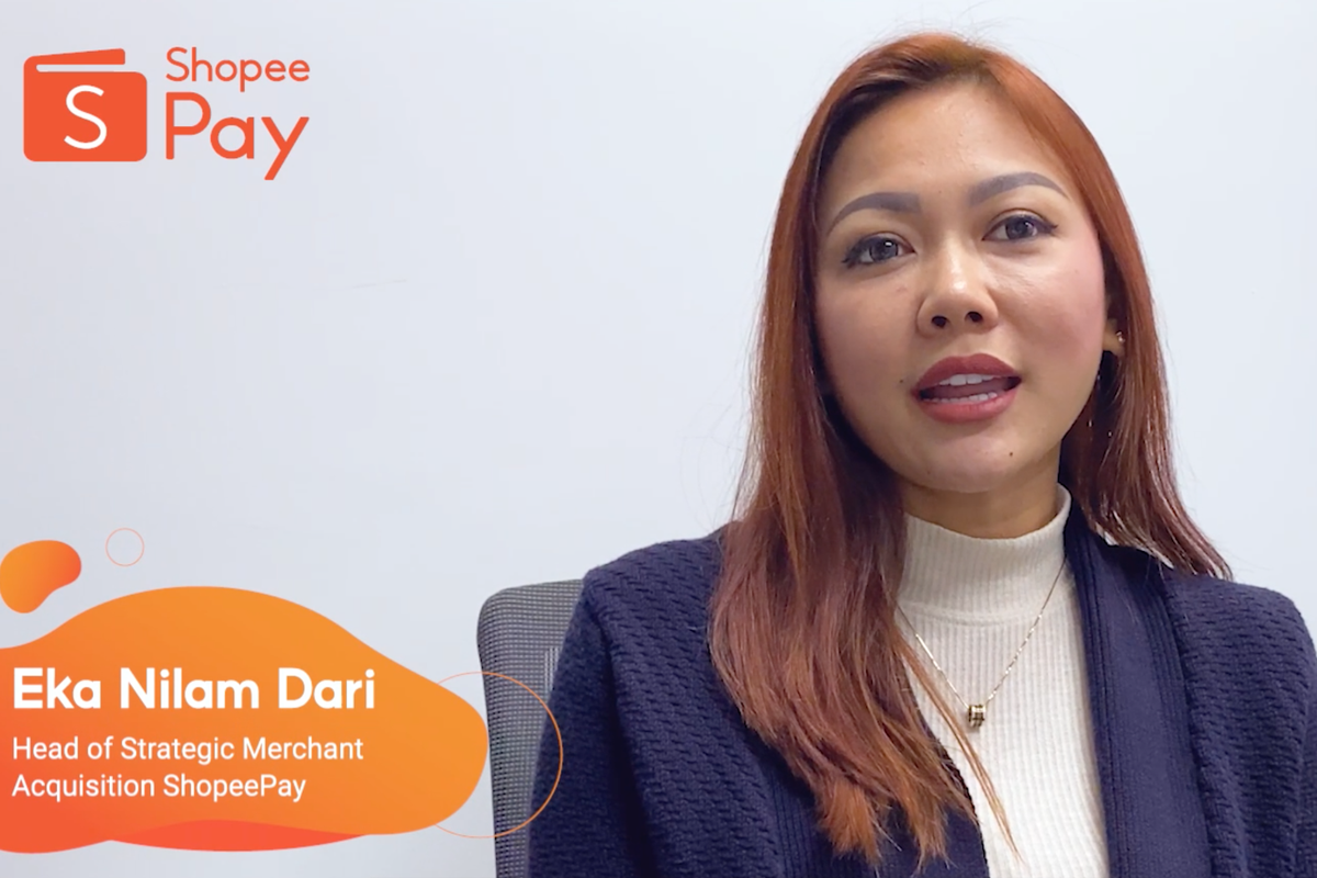 Tangkapan layar Head of Strategic Merchant Acquisition ShopeePay Eka Nilam Dari saat membuka acara ShopeePay Talk bertajuk Dari Tren Jadi Bisnis Kompeten di Jakarta, Jumat (18/6/2021) 