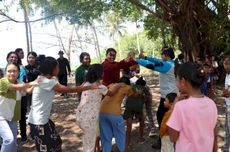 Polisi Berikan “Truma Healing” Anak-anak Korban Konflik di Flores Timur