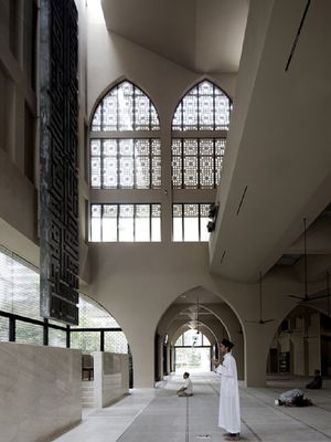 Ruang shalat di Masjid Al-Islah, Singapura.