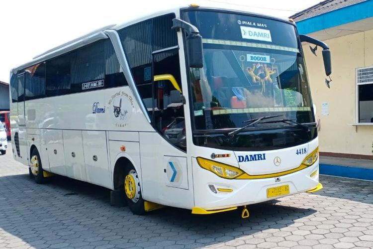 Bus AKAP DAMRI Bogor Yogyakarta 