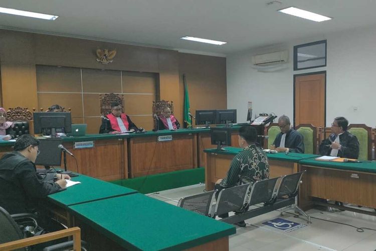 Korupsi KUR BTN Rp 13,9 M: Eks Kacab BSD Divonis 1 Tahun Penjara, Anak Buahnya 6 Tahun, Satu Terdakwa Bebas