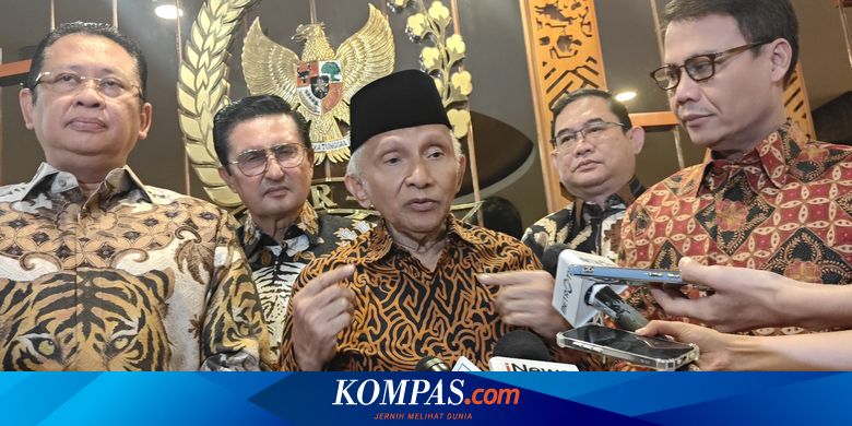 Sebut Dirinya Naif karena Lucuti Kewenangan MPR Pilih Presiden, Amien Rais: Saya Minta Maaf